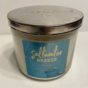 Bath & Body Works Saltwater Breeze 3-Wick Candle NEW